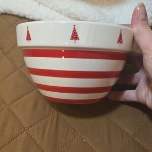 Christmas Terramoto Ceramic Nesting Bowls Set of 3